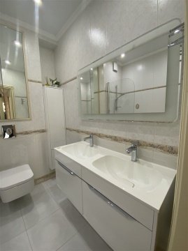 4-к квартира, 3/12 эт., 151м²