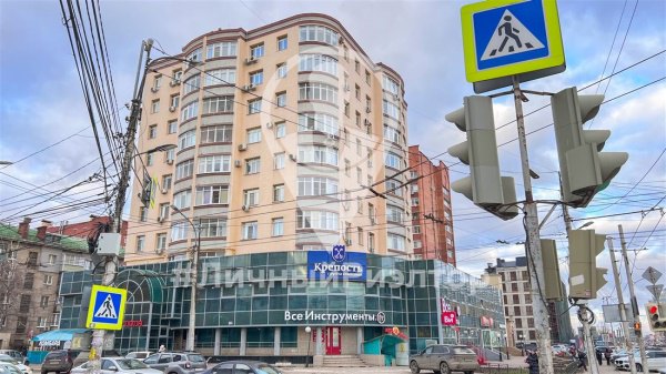 1-к квартира, 8/10 эт., 42м²