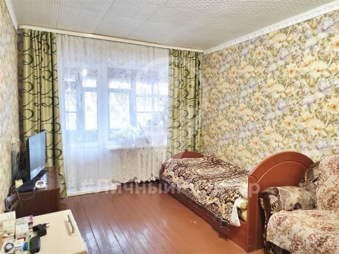 3-к квартира, 5/5 эт., 61м²