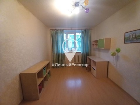 3-к квартира, 1/5 эт., 57м²