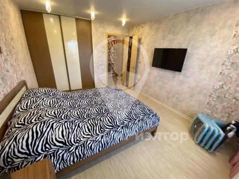 3-к квартира, 5/11 эт., 90м²