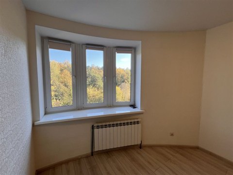 1-к квартира, 8/17 эт., 47м²