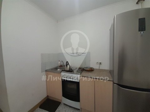 2-к квартира, 7/9 эт., 42м²