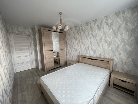 1-к квартира, 10/25 эт., 40м²