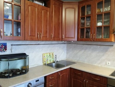 1-к квартира, 8/10 эт., 40м²