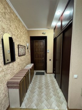 3-к квартира, 5/5 эт., 76м²