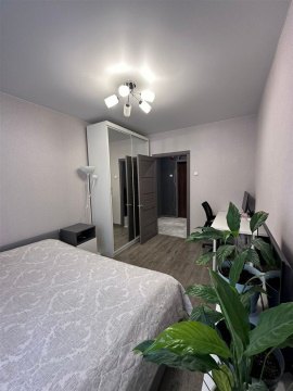 2-к квартира, 4/17 эт., 51м²