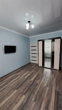 2-к квартира, 4/5 эт., 42м²