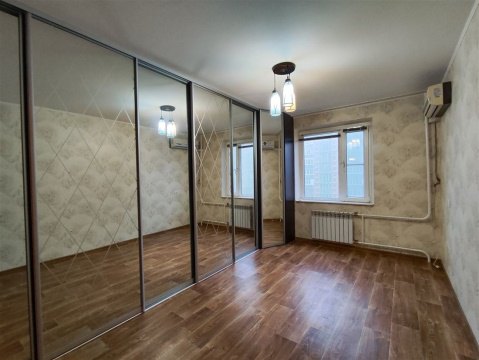 3-к квартира, 2/9 эт., 70м²