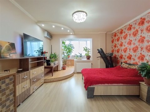 3-к квартира, 3/17 эт., 85м²