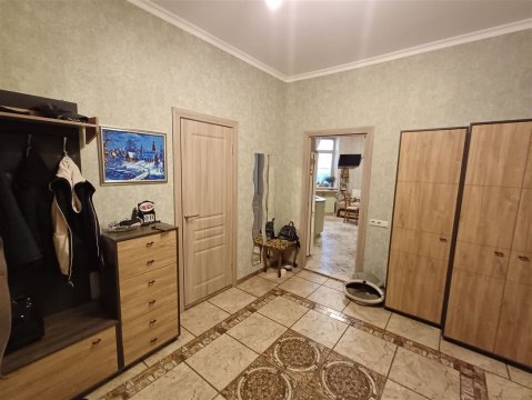 1-к квартира, 7/25 эт., 61м²