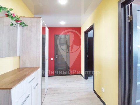 2-к квартира, 9/10 эт., 53м²