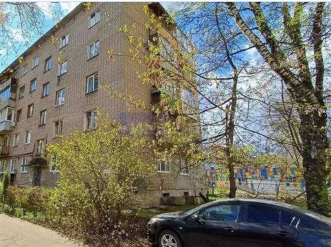 2-к квартира, 5/5 эт., 40м²