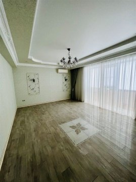 4-к квартира, 3/12 эт., 151м²