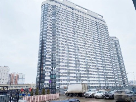 2-к квартира, 10/30 эт., 62м²