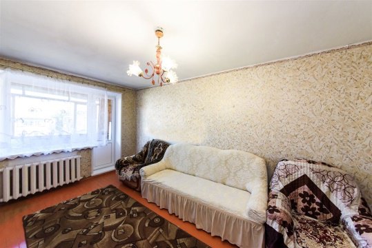 2-к квартира, 5/5 эт., 47м²