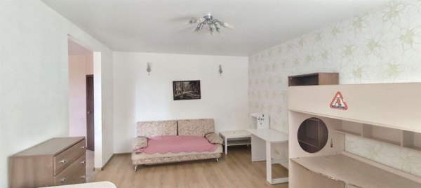 2-к квартира, 6/7 эт., 65м²