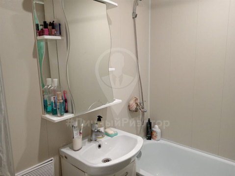 2-к квартира, 1/2 эт., 26м²