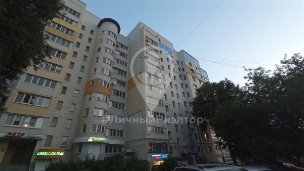 2-к квартира, 9/10 эт., 71м²