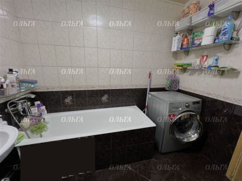 4-к квартира, 3/5 эт., 61м²