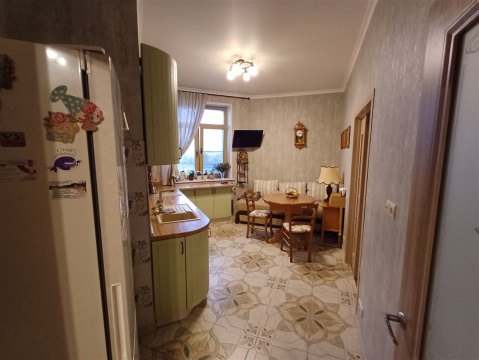 1-к квартира, 7/25 эт., 61м²