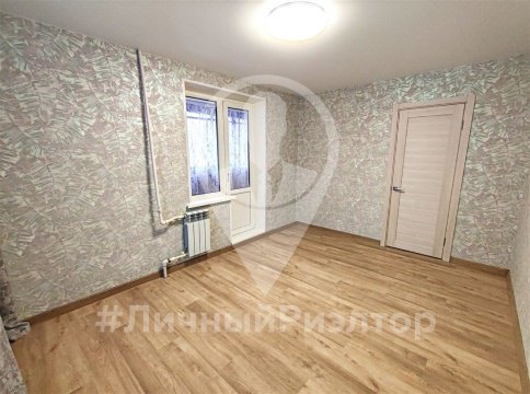 2-к квартира, 4/9 эт., 52м²