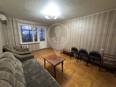 3-к квартира, 4/5 эт., 64м²