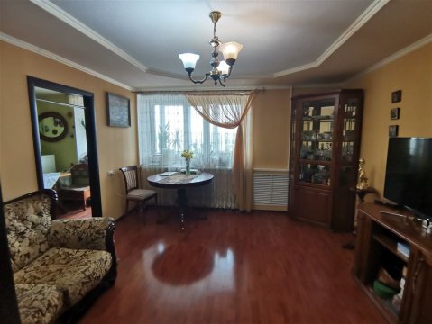 4-к квартира, 7/9 эт., 73м²