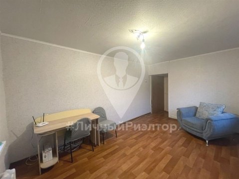 2-к квартира, 3/5 эт., 42м²