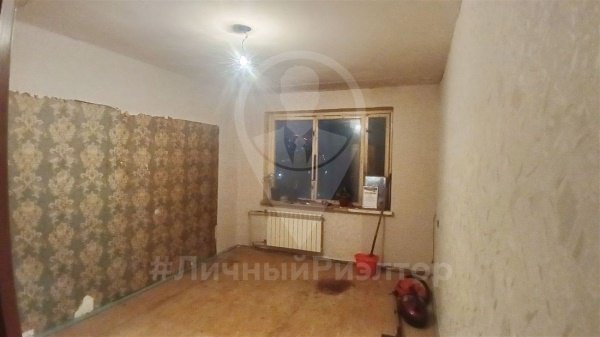 2-к квартира, 9/9 эт., 50м²