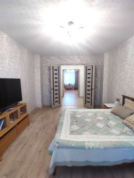 4-к квартира, 2/3 эт., 104м²