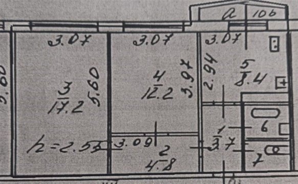 2-к квартира, 8/9 эт., 50м²