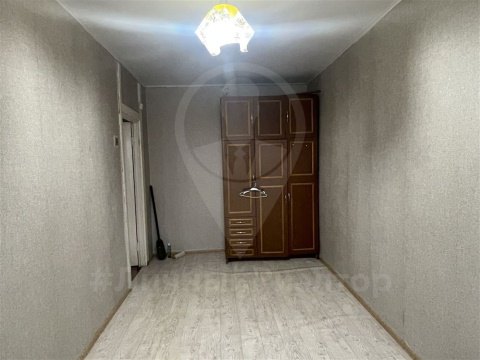 3-к квартира, 5/5 эт., 62м²