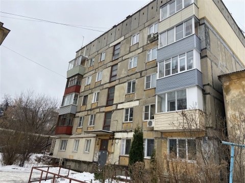 1-к квартира, 5/5 эт., 32м²