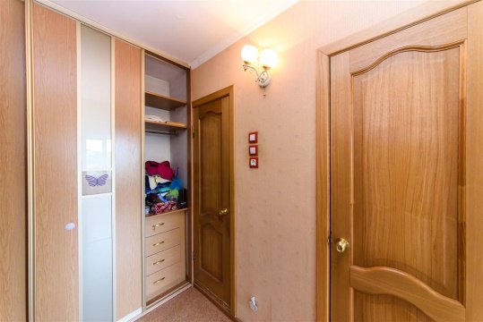 2-к квартира, 6/10 эт., 54м²