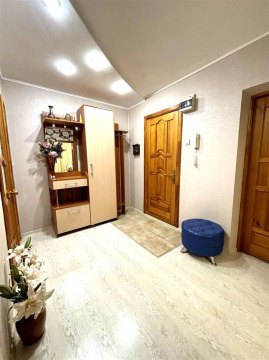 3-к квартира, 4/5 эт., 80м²