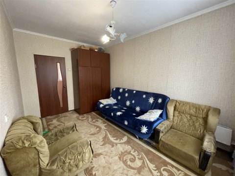 3-к квартира, 6/10 эт., 68м²