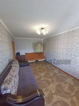 2-к квартира, 8/10 эт., 64м²