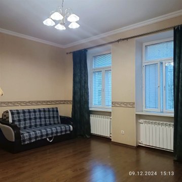 2-к квартира, 2/6 эт., 95м²