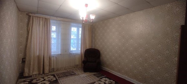 2-к квартира, 1/2 эт., 42м²