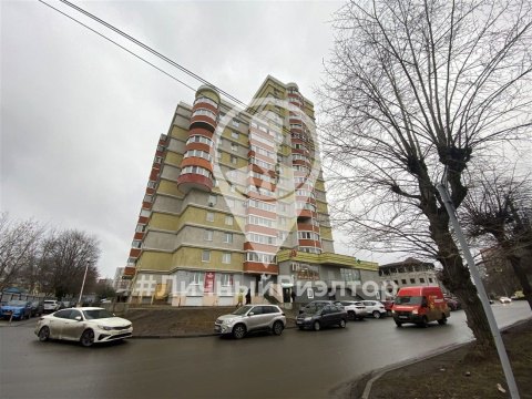 1-к квартира, 8/10 эт., 39м²