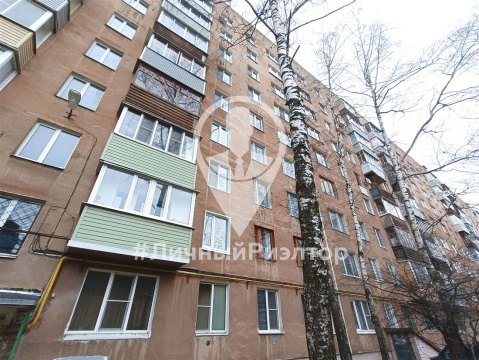 2-к квартира, 8/9 эт., 60м²