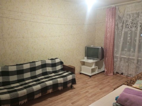 3-к квартира, 2/3 эт., 47м²