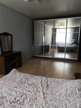 2-к квартира, 5/5 эт., 64м²