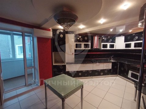 2-к квартира, 9/10 эт., 60м²