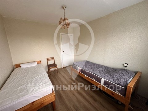 2-к квартира, 3/3 эт., 49м²