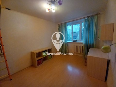 3-к квартира, 1/5 эт., 57м²