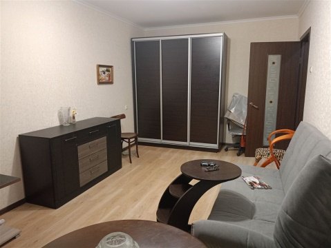 3-к квартира, 1/5 эт., 62м²