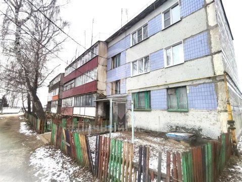 3-к квартира, 1/3 эт., 56м²