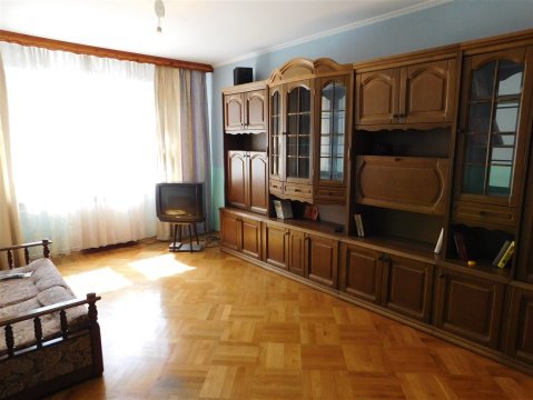 3-к квартира, 4/10 эт., 95м²